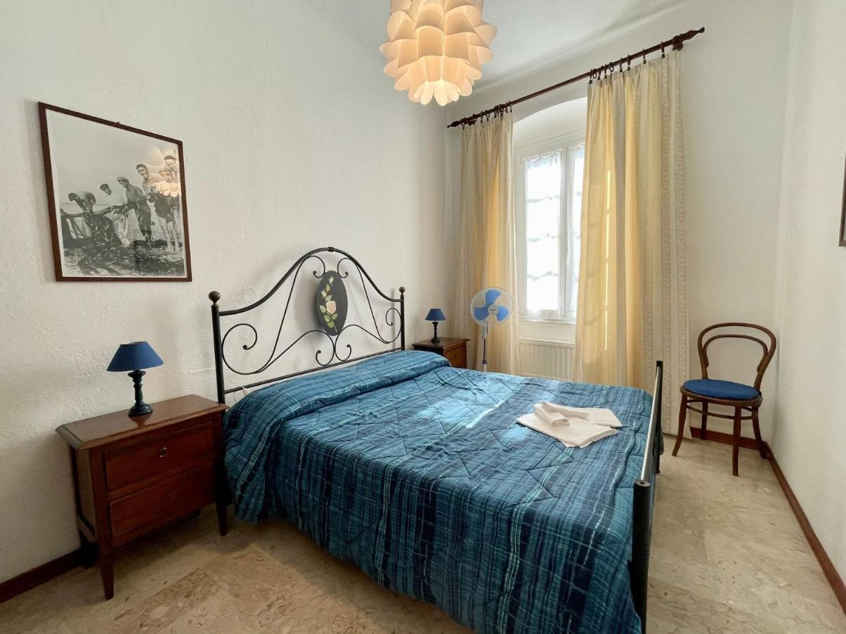 Levanto Rentals Экстерьер фото