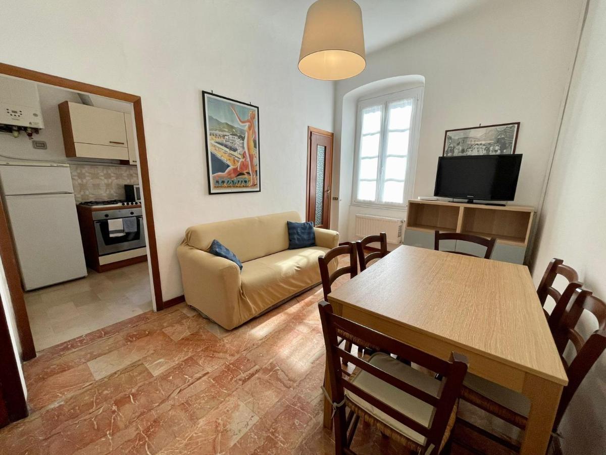 Levanto Rentals Экстерьер фото