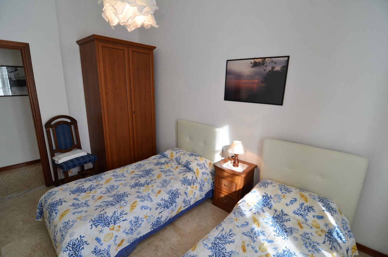 Levanto Rentals Экстерьер фото